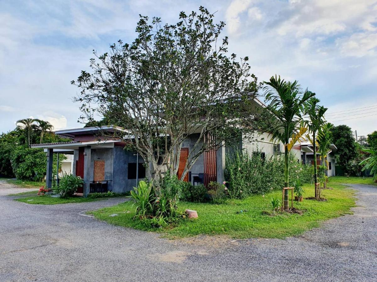 B-Tel Chomthong Resort Chiang Mai Csomthong Kültér fotó
