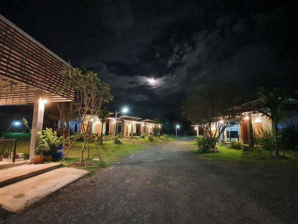 B-Tel Chomthong Resort Chiang Mai Csomthong Kültér fotó